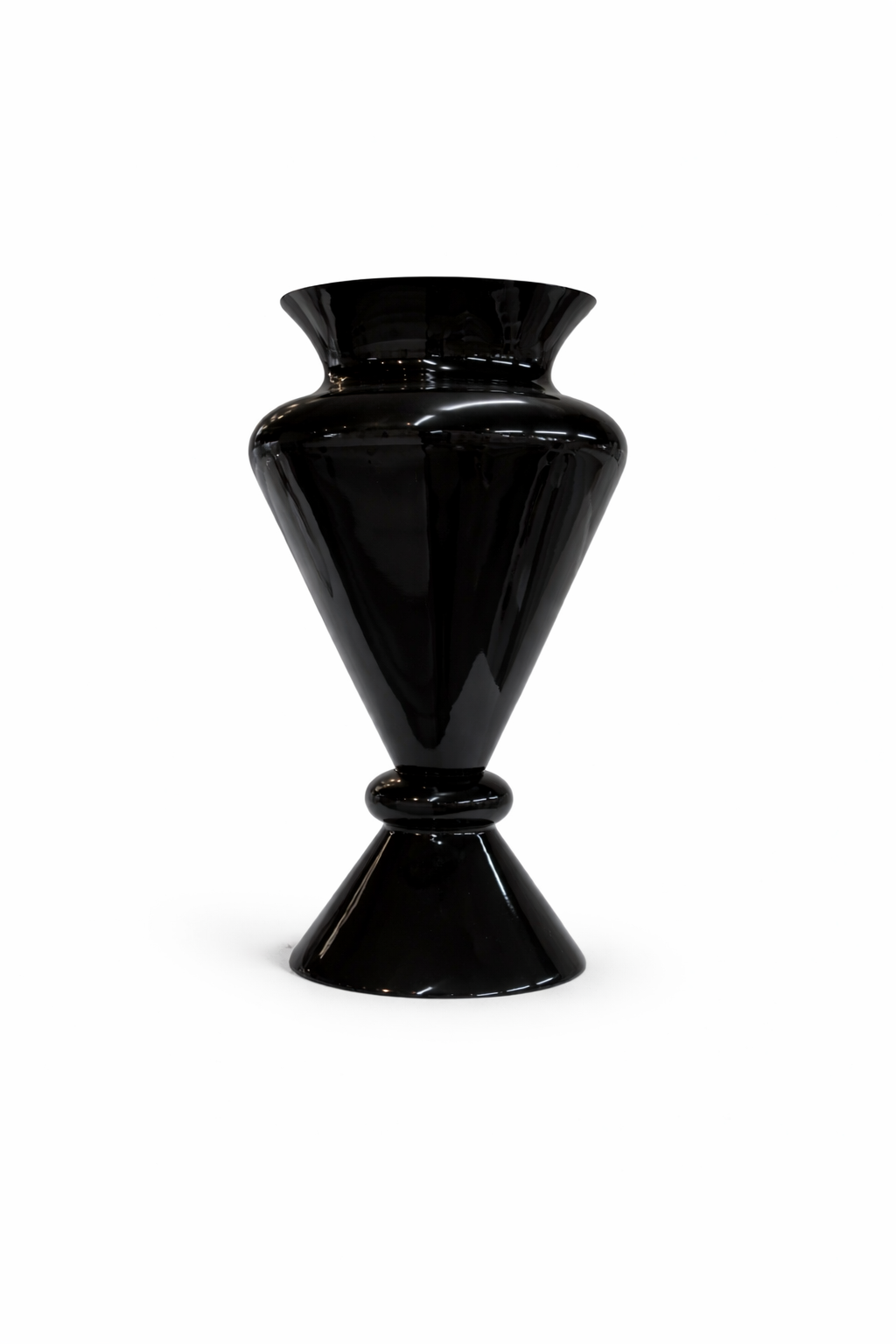 TROPHY VASE - Black