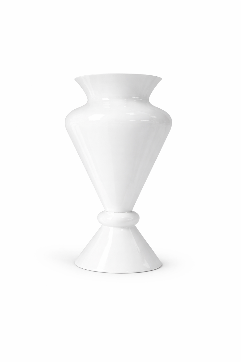 TROPHY VASE - White