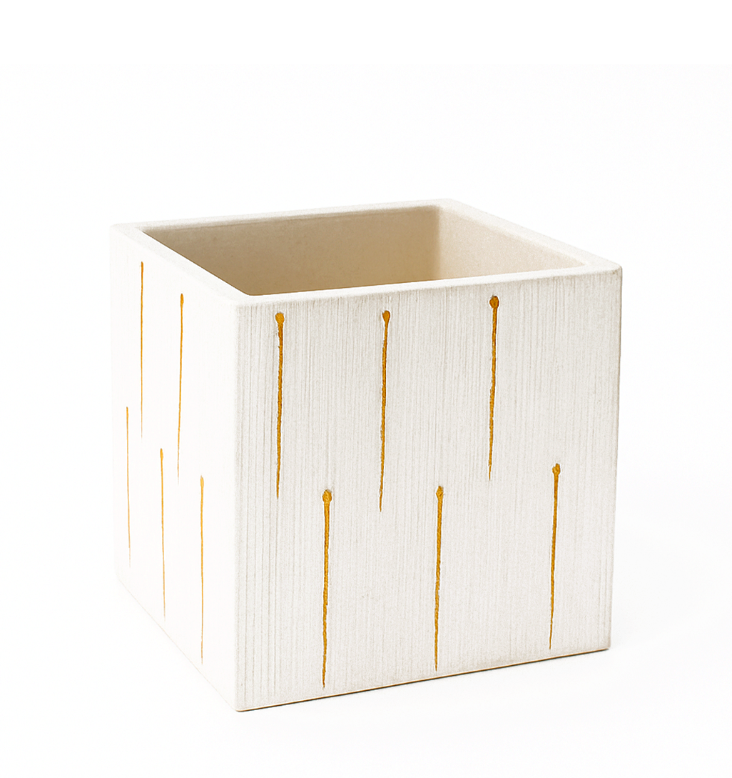 ETCH CUBE VASE - 6" × 6" × 6" - White/Gold